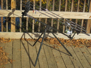 Catfishing Equipment: A 3-rod rod holder with bite alarms allows you to use your rod holder on any surface. 